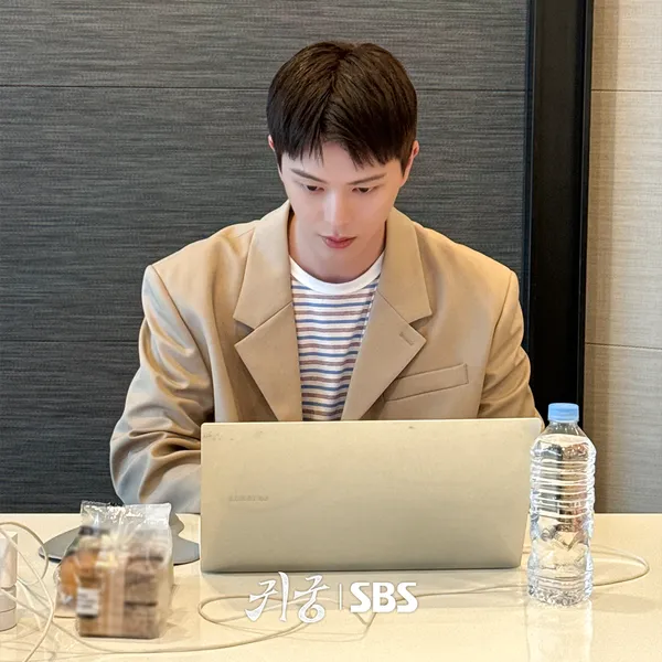 Top moment of Yook Sungjae chosen by fans