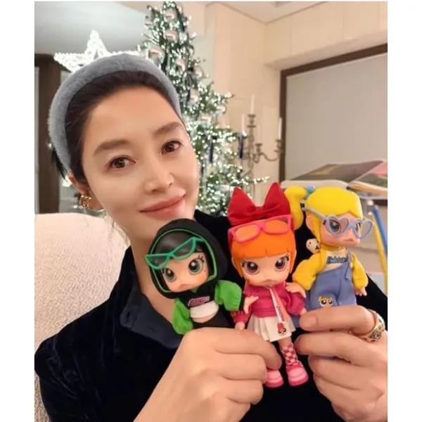 Popular photo full of fans’ love for Kim Hyesoo
