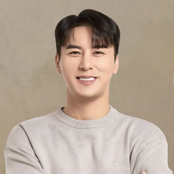 Popular photo full of fans’ love for Jang Minho