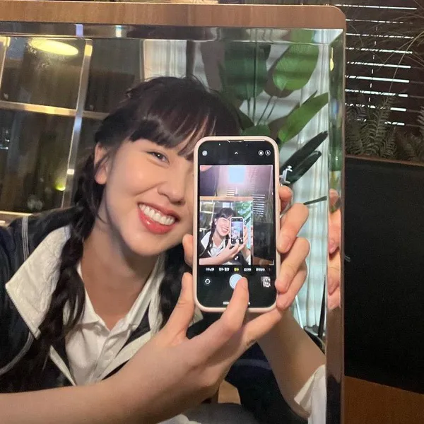 Popular photo full of fans’ love for Kim Sohyun