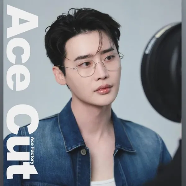 Top moment of Lee Jongsuk chosen by fans