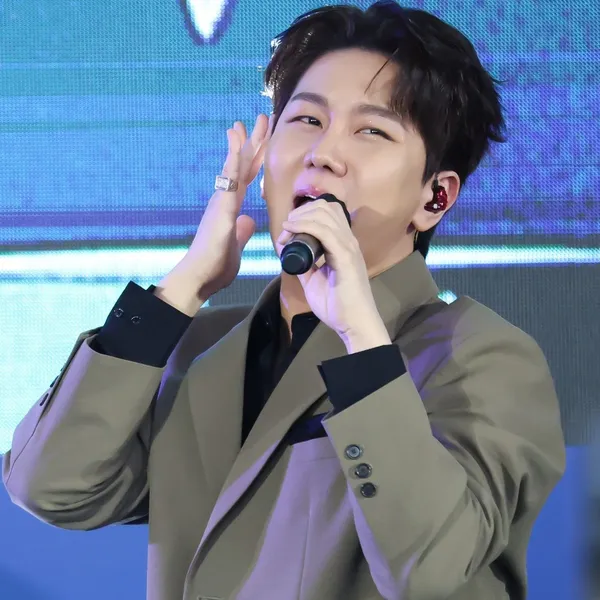 The most loved look of Kim Soochan today