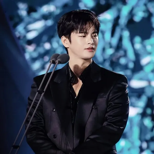 Top moment of Seo Inguk chosen by fans