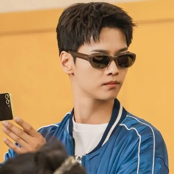 Popular photo full of fans’ love for Cha Hakyeon (N)