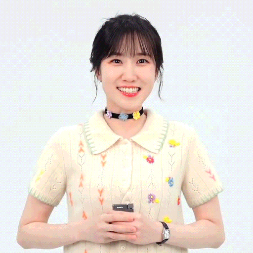 The most loved look of Park Eunbin today