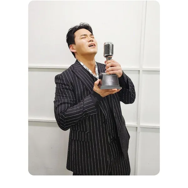 The most loved look of Lee Jung today