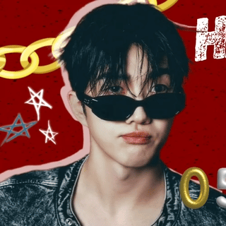 Popular photo full of fans’ love for Kang Hoon