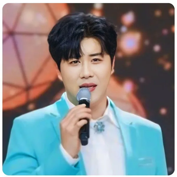 Popular photo full of fans’ love for Jin Haesung