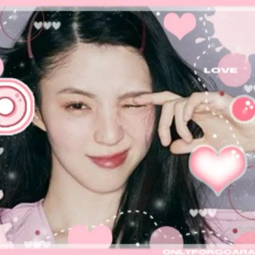 Popular photo full of fans’ love for Han Sohee