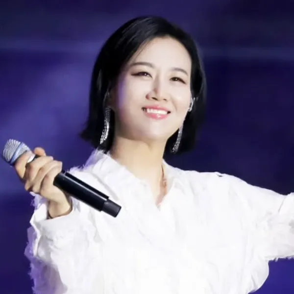 Top moment of Jang Yoonjeong chosen by fans
