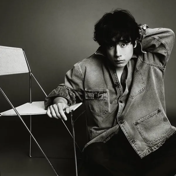 The most loved look of Kentaro Sakaguchi today
