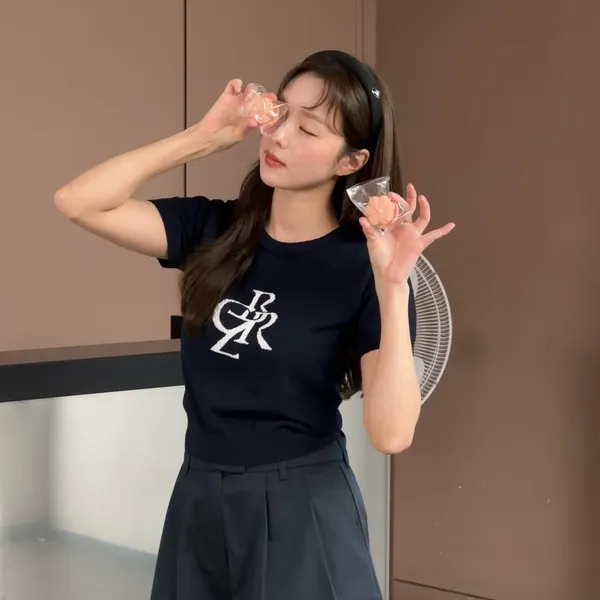 今天最受喜愛的蔡秀彬模樣