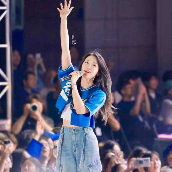 Top moment of Jung Eunji chosen by fans