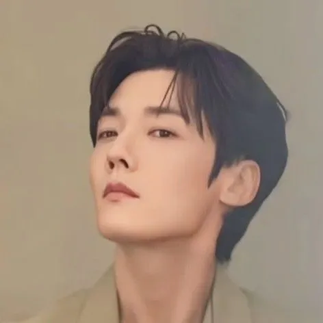 The most loved look of Choi Jinhyuk today