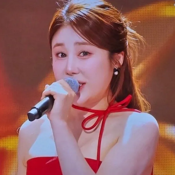 Top moment of Kim Soyou chosen by fans