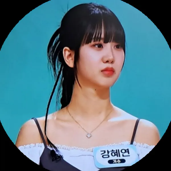 Popular photo full of fans’ love for Kang Hyeyeon