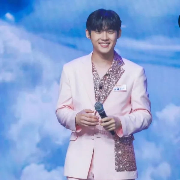 The most loved look of Choi Jaemyeong today