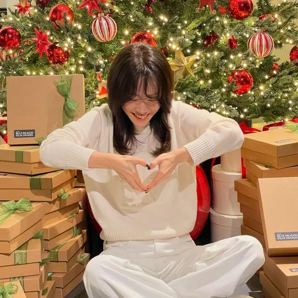 Popular photo full of fans’ love for Han Jimin