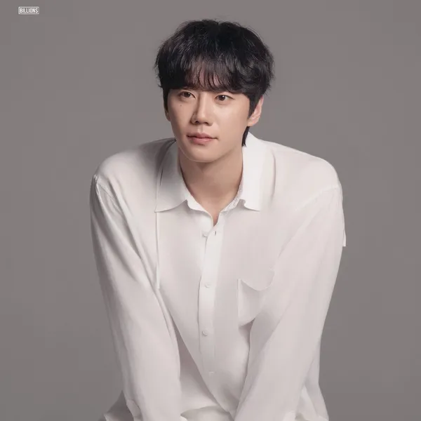 The most loved look of Lee Junyoung today