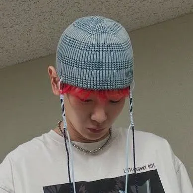Popular photo full of fans’ love for Key