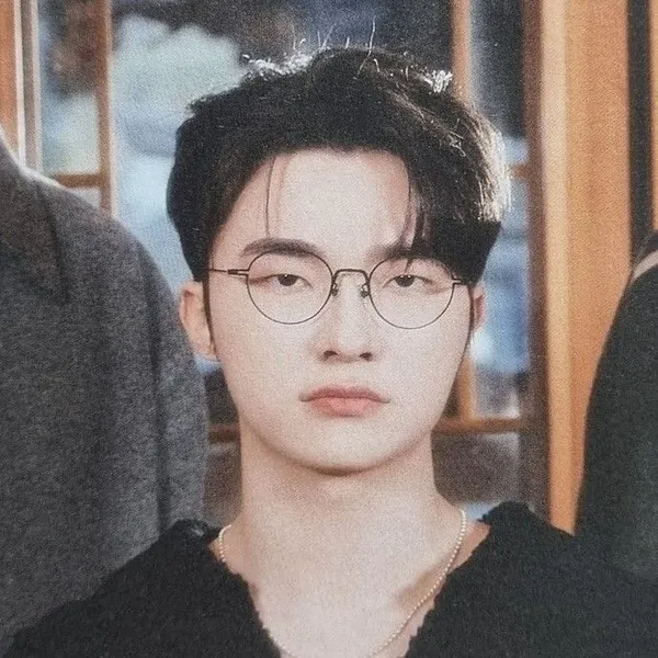 The most loved look of Faker today