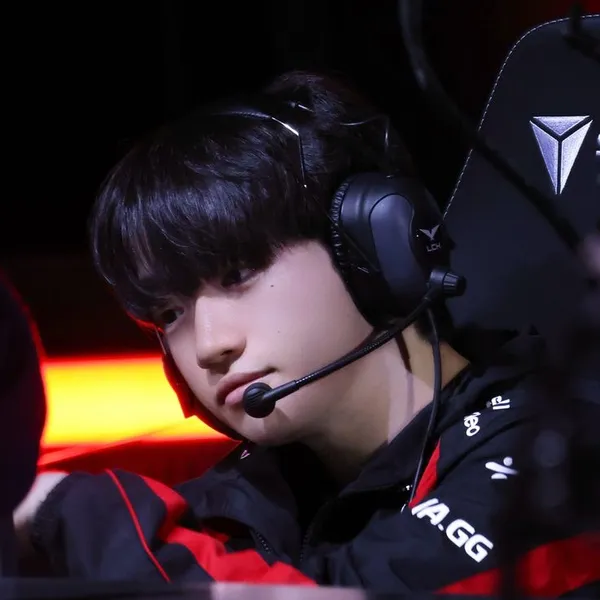 Representative photo of Keria showing their charm