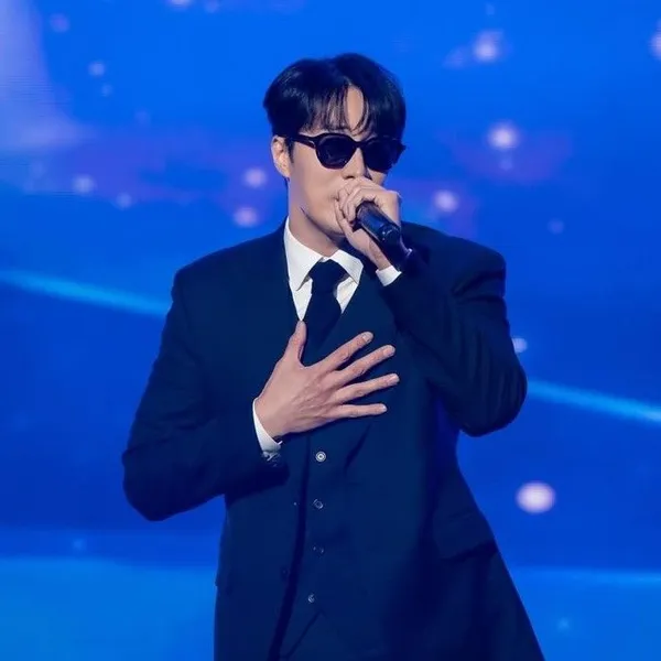 Popular photo full of fans’ love for So Jisub