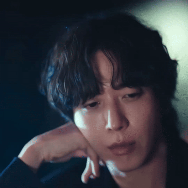 Popular photo full of fans’ love for Jung Yonghwa