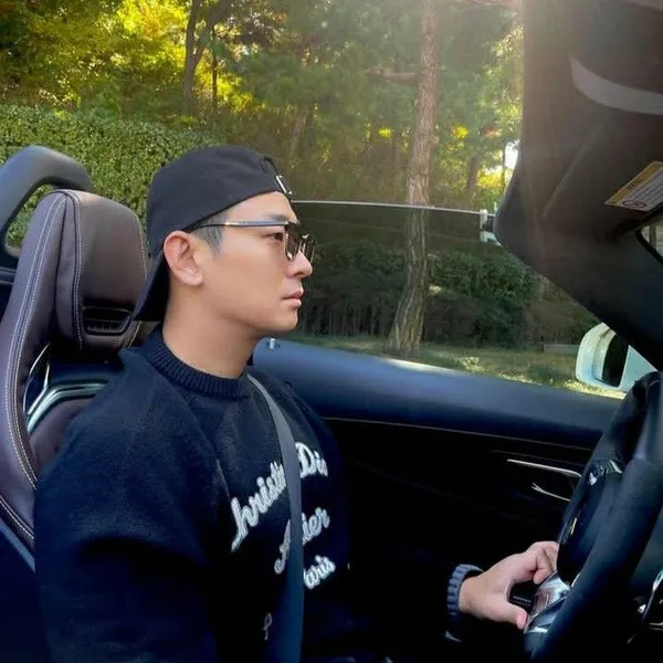 Popular photo full of fans’ love for Joo Jihoon