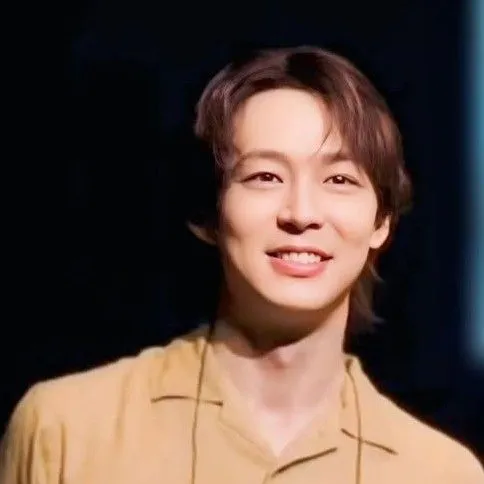 The most loved look of Park Yoochun today