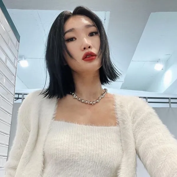Popular photo full of fans’ love for Lip J