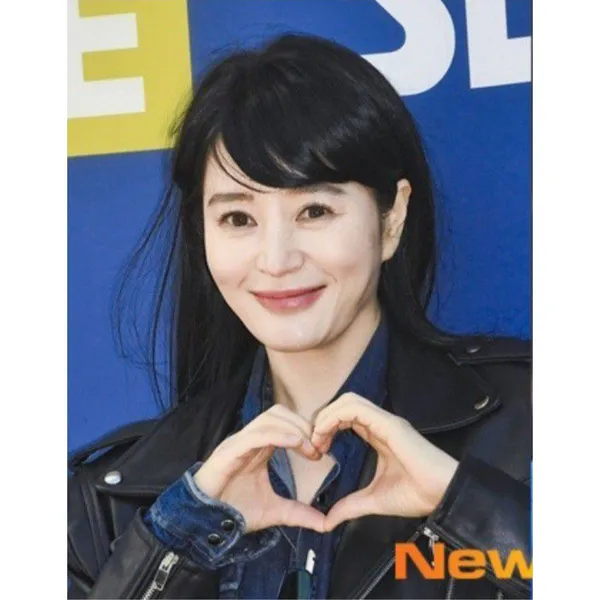 The most loved look of Kim Hyesoo today
