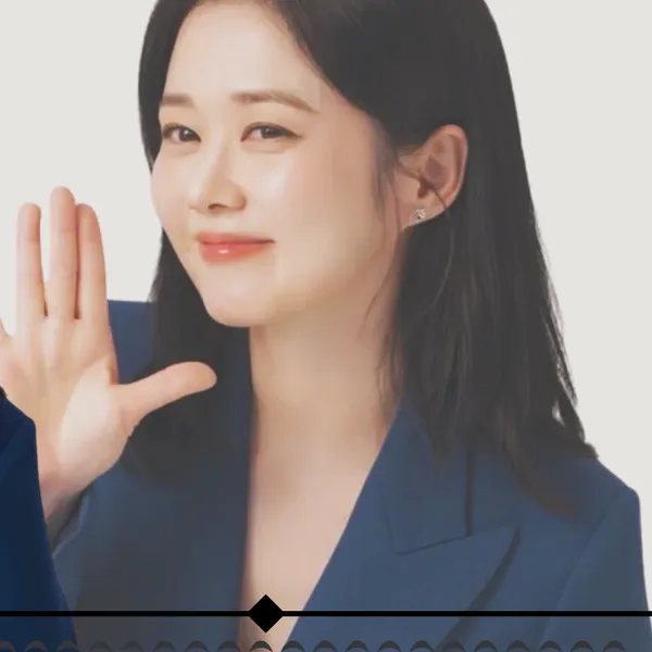The most loved look of Jang Nara today
