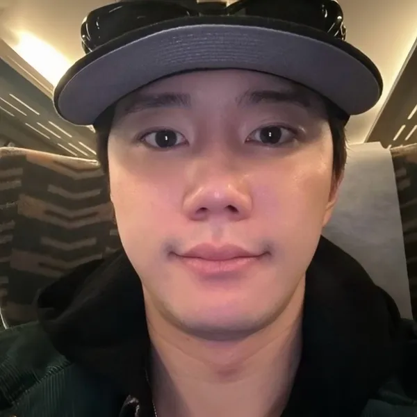 The most loved look of Lee Junyoung today