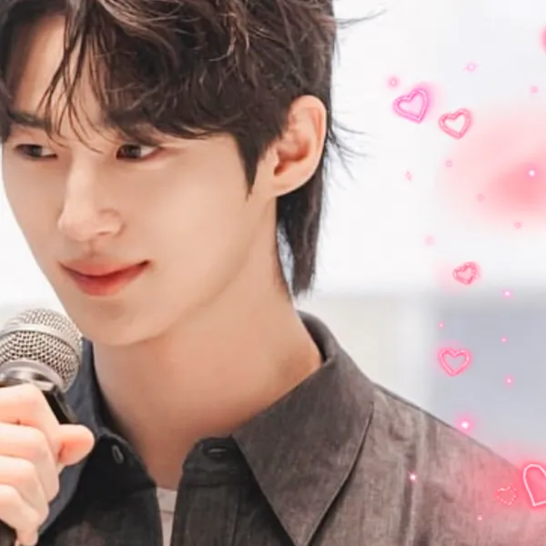 The most loved look of Byeon Wooseok today