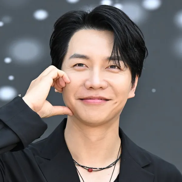 Top moment of Lee Seunggi chosen by fans