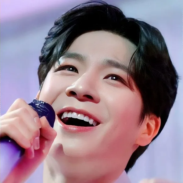 Popular photo full of fans’ love for Jeong Dongwon