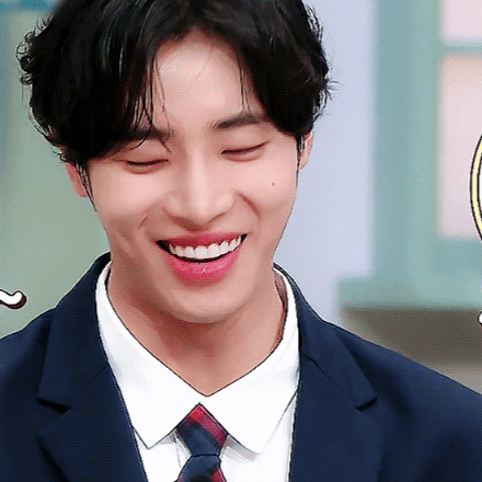 Popular photo full of fans’ love for Choo Youngwoo