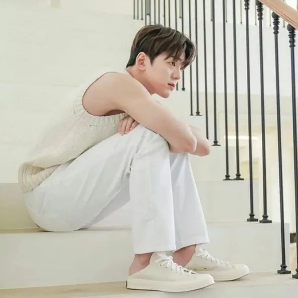 The most loved look of Kim Minkyu today