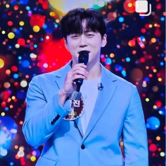 The most loved look of Namgung Jin today
