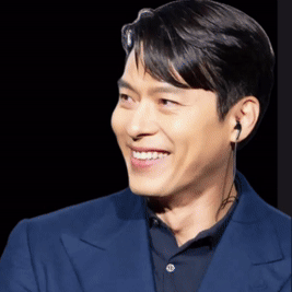 Popular photo full of fans’ love for Hyun Bin