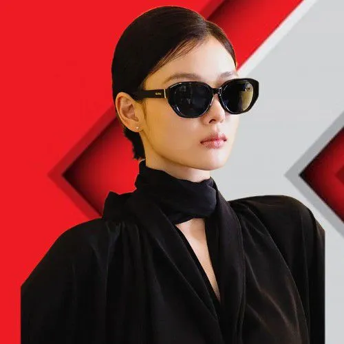 Popular photo full of fans’ love for Kim Youjung