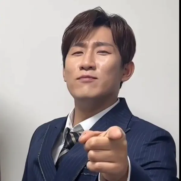 The most loved look of Na Sangdo today