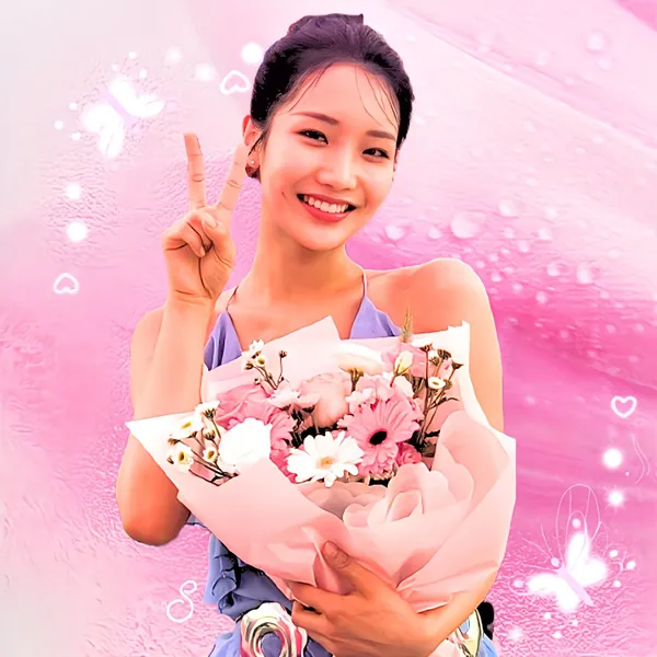 今天最受喜愛的Kim Soyeon (2004)模樣