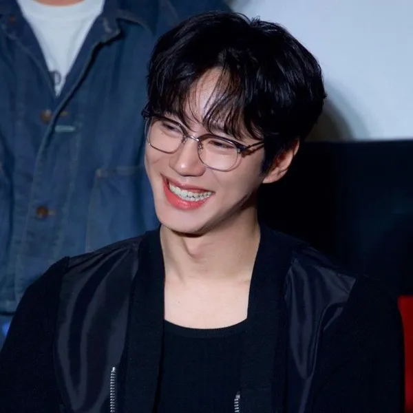 The most loved look of Lee Junyoung today