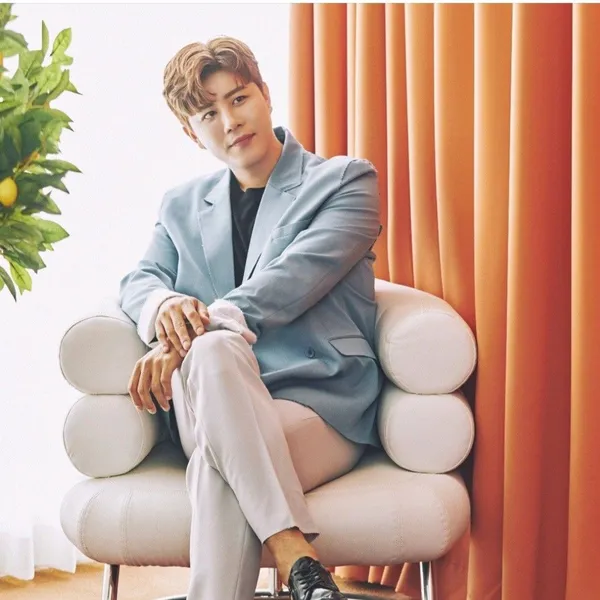 Popular photo full of fans’ love for Jin Haesung
