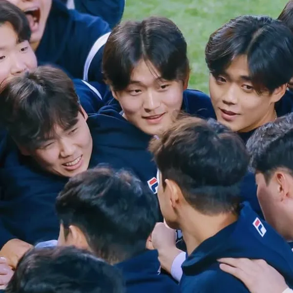 The most loved look of Kim Taekyeon today