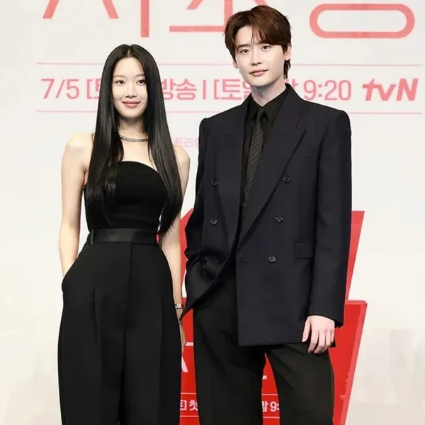 Top moment of Lee Jongsuk chosen by fans