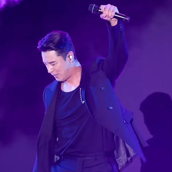 The most loved look of Jang Minho today
