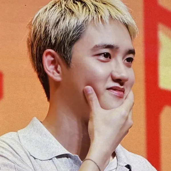 Popular photo full of fans’ love for Doh Kyungsoo (D.O.)